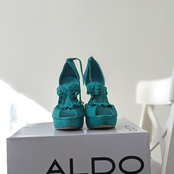 Aldo Starace Teal Suede Platform Heels Size 7 - Picture 2 of 9